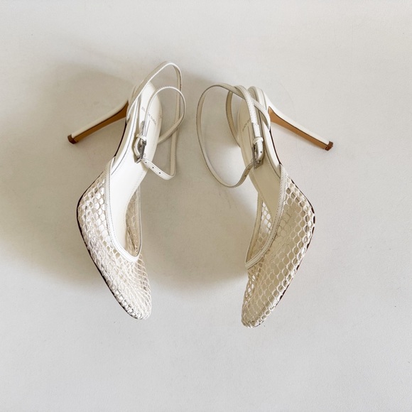 Black Suede Studio Millie 100 Mesh Heels 8.5 Ivory Crochet European Resort Chic - Picture 5 of 15